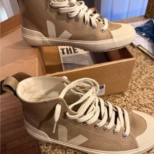 Veja Cream High-Top Sneakers